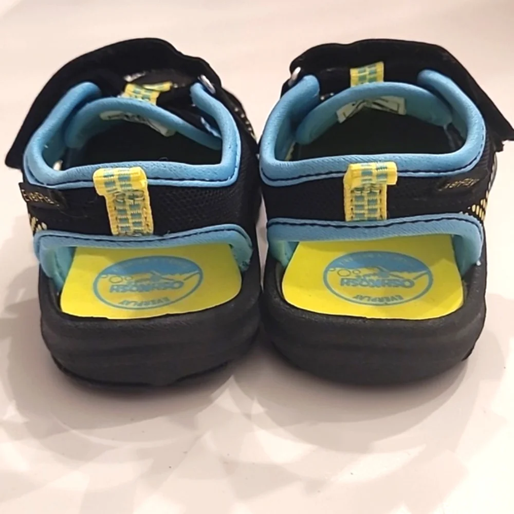 OshKosh B'Gosh Marina Sandal Unisex Mesh Sneaker Closed Toe Bungee Accents Sz 9